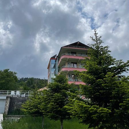 LURA Hotel Fushe-Lure Buitenkant foto