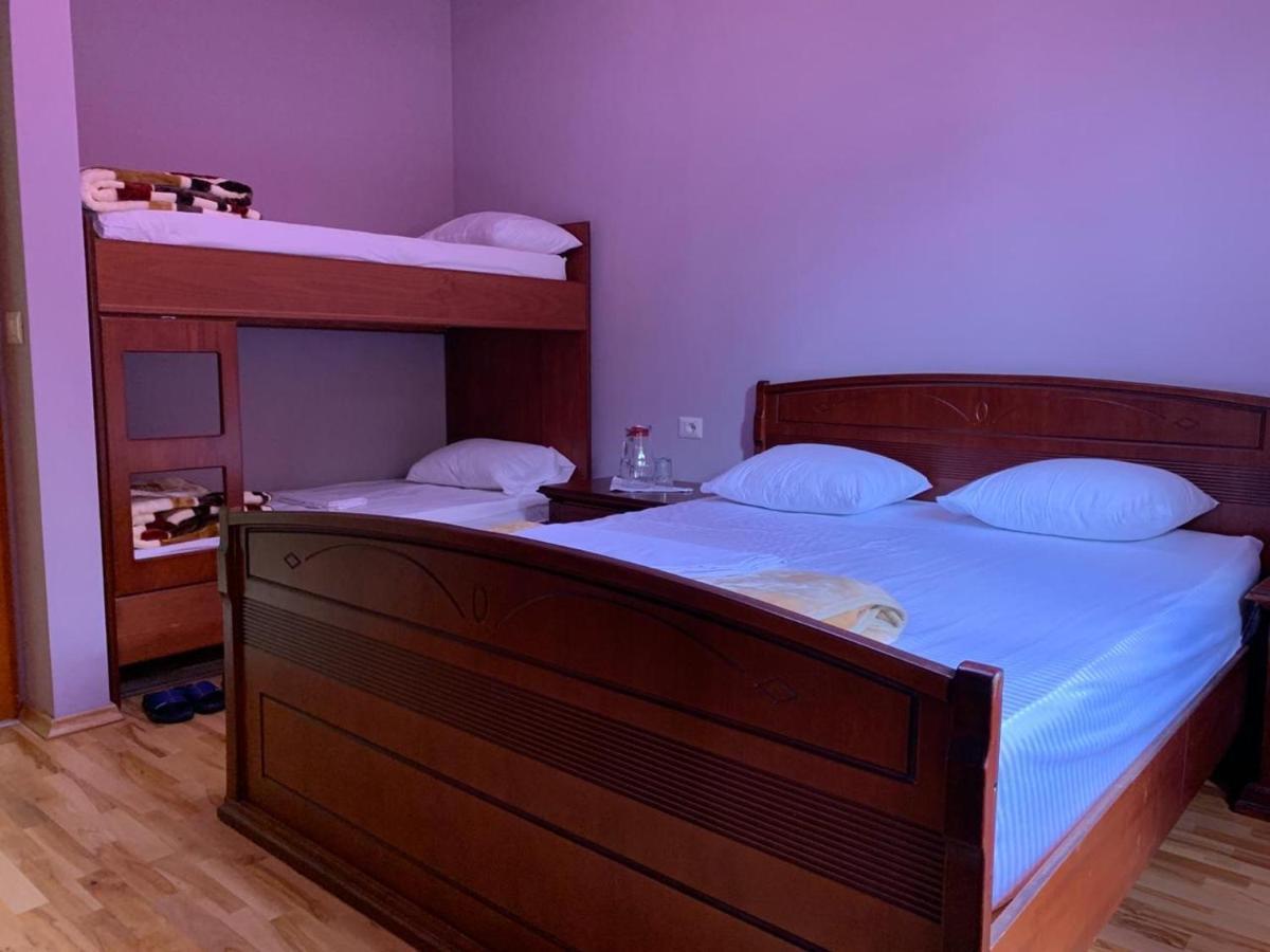 LURA Hotel Fushe-Lure Buitenkant foto
