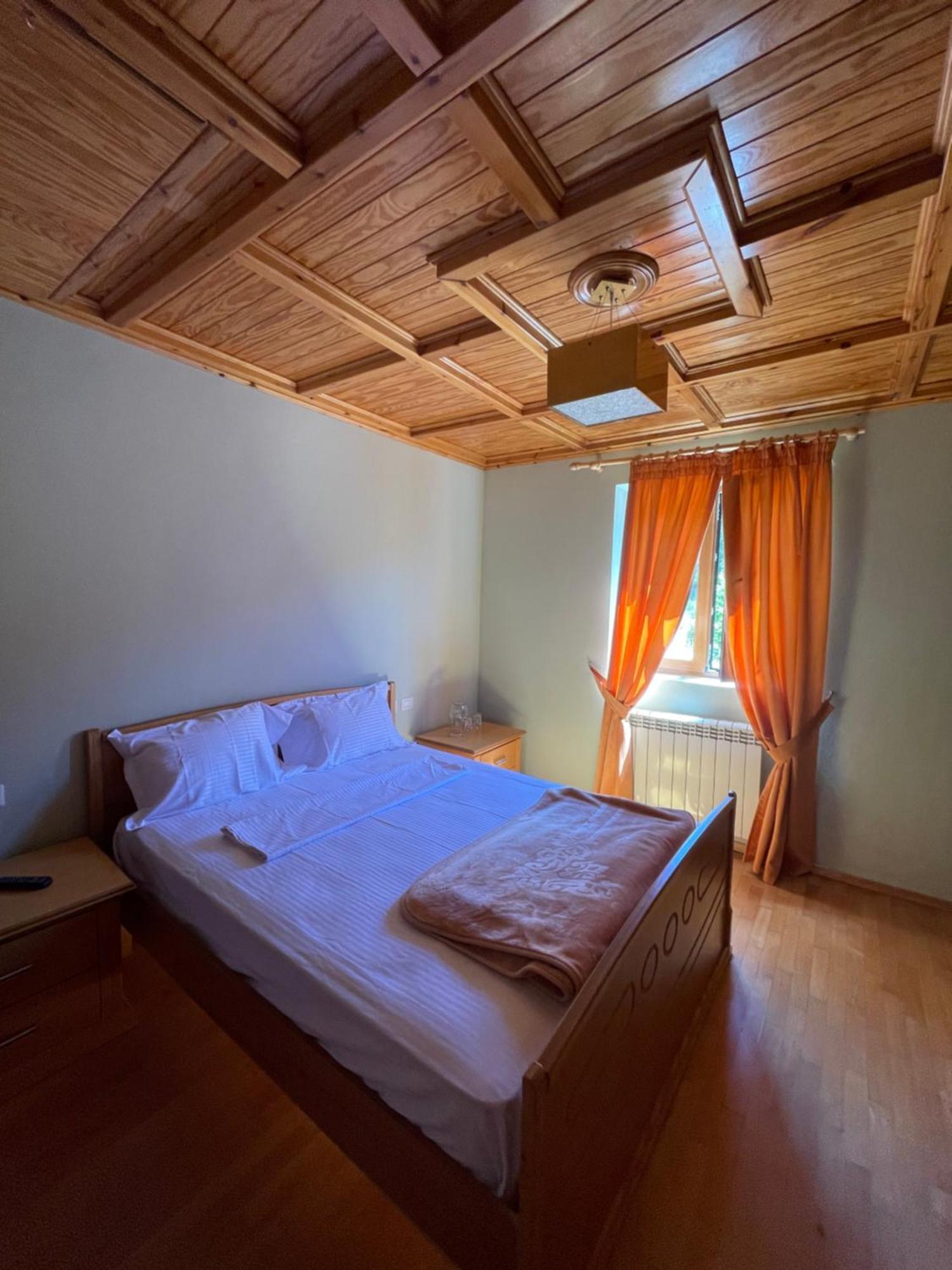 LURA Hotel Fushe-Lure Buitenkant foto