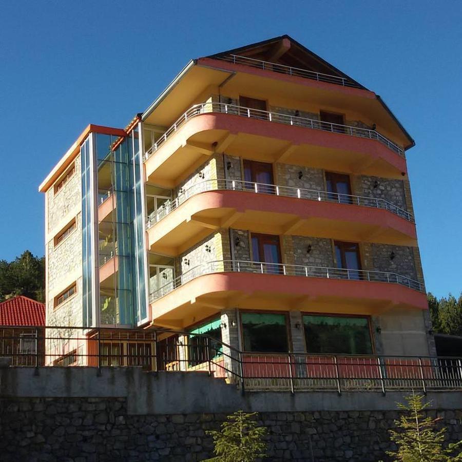 LURA Hotel Fushe-Lure Buitenkant foto